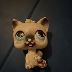 Hasbro LPS Littlest Pet Shop Pink Paw Print 2005 rare first generation 