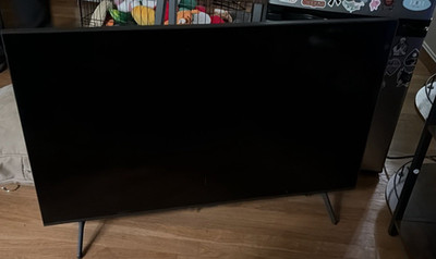 Samsung 32in LED 720p HD Flat Screen TV Model LST7T Black - Used