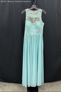 Camille La Vie Women's Teal Chiffon Floral Applique Evening Gown Dress Sz 12