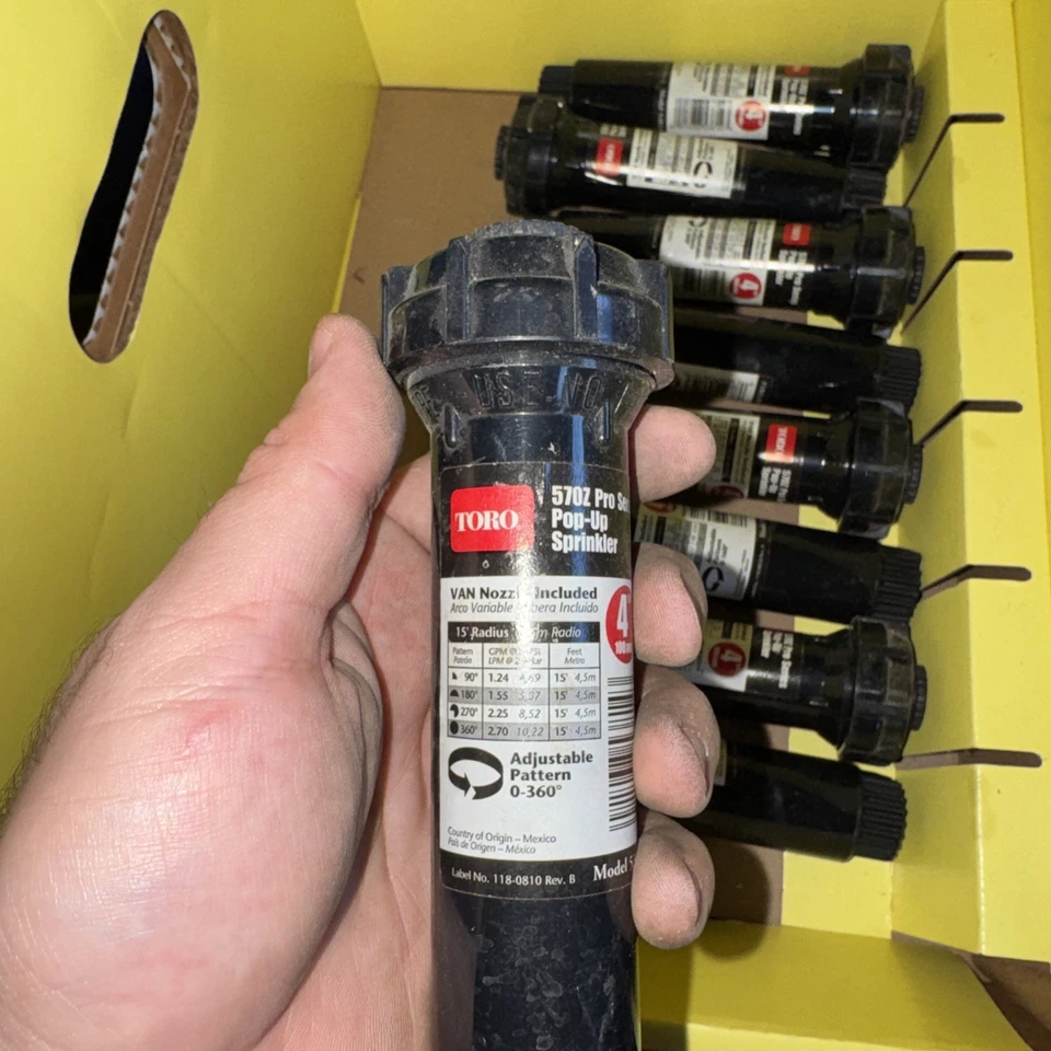Lote de 9 aspersores pop-up de 4 pol. 570Z Pro 0-360 graus padrão ajustável Toro 53814 - Imagem 2 de 4