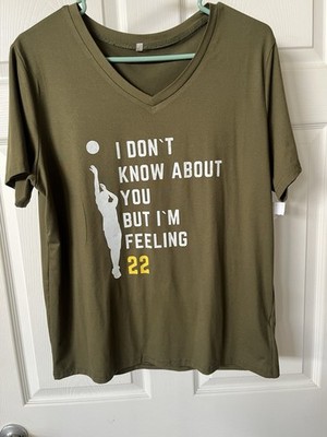 UNIQUE CAITLIN CLARK LADIES  L  TSHIRT SILHOUETTE PLAYER +BALL   I M FEELING 22 