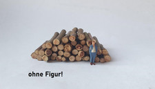 großer Rundholzstapel für Modelleisenbahn, Modul, Diorama, etc. H0 Echtholz (48)