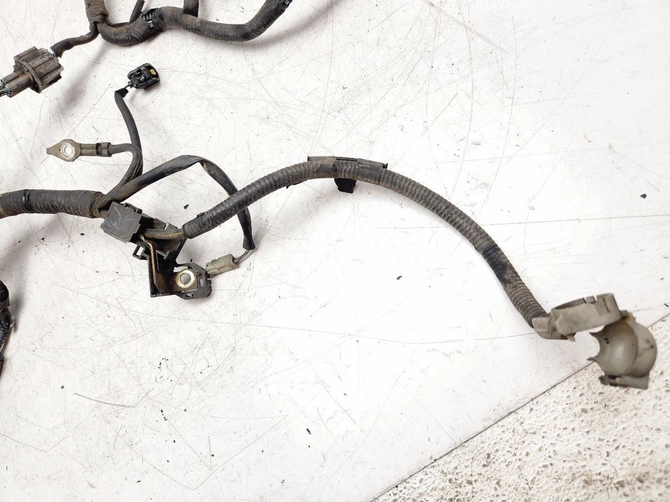 Arnés de cables Mazda 2004 3 motores 2,3 L A/T sedán OEM  Foto 2 de 4