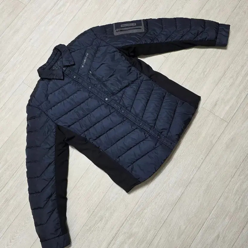 Mille Men's Down Lightweight Padding Jacket - Siz… - image 1