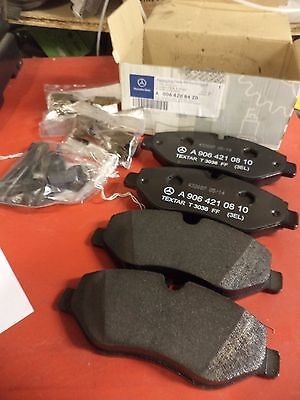 Plaquettes de frein avant haute performance pour Mercedes Sprinter référence 0064208420