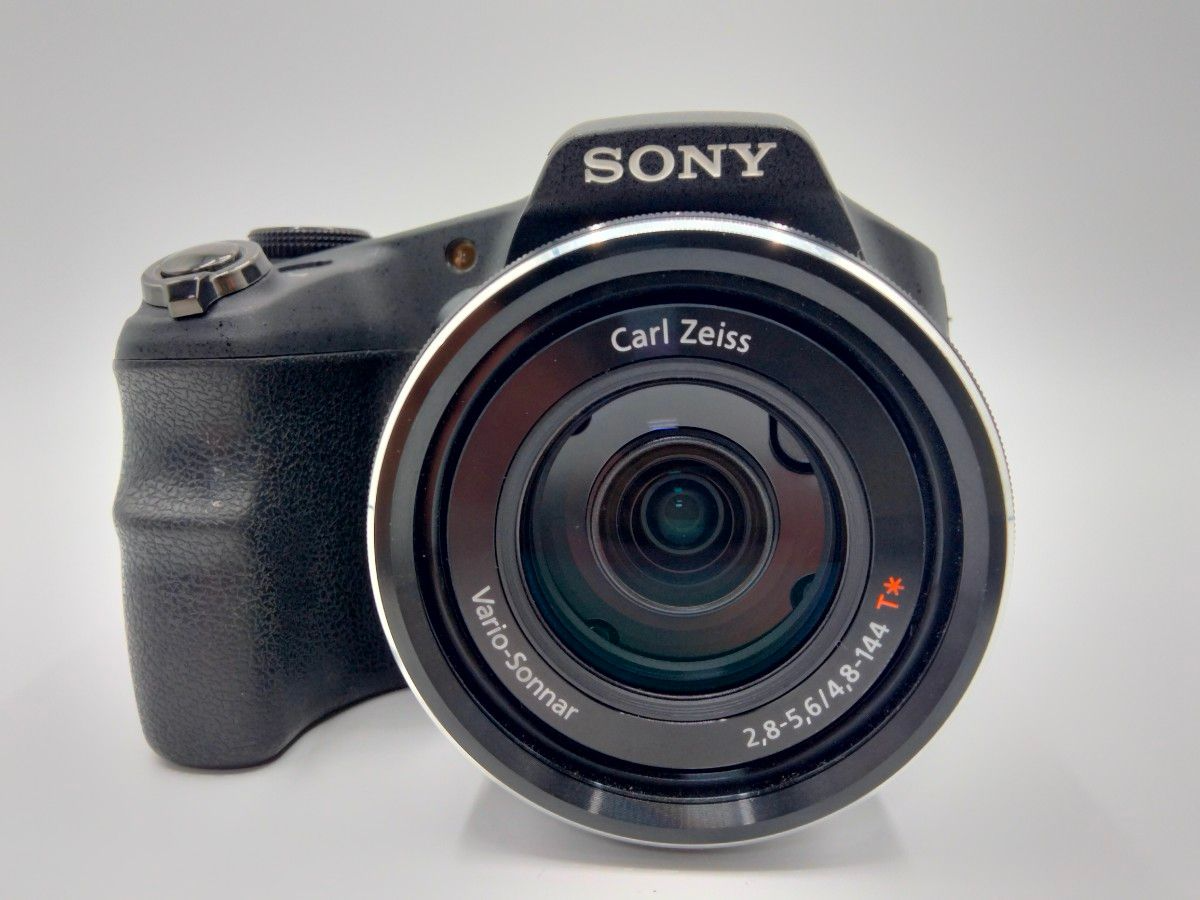SONY Cyber-shot DSC-HX200V 18.2MP Digital Camera From Japan SONY Cyber-shot DSC-HX200V 18.2MP Digital Camera From Japan