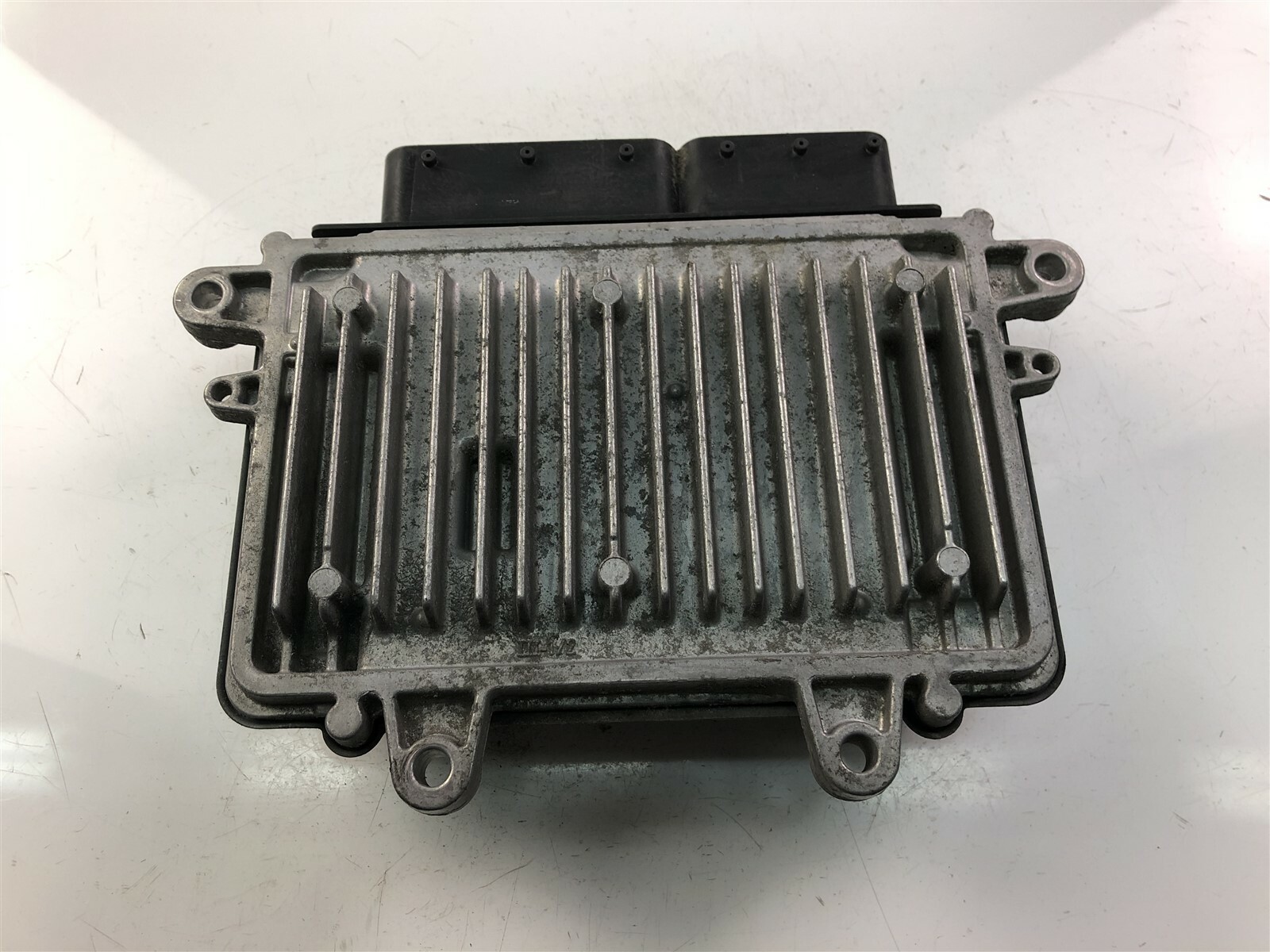 s-l1600.jpg サルートF75ソング、ショーツＭ