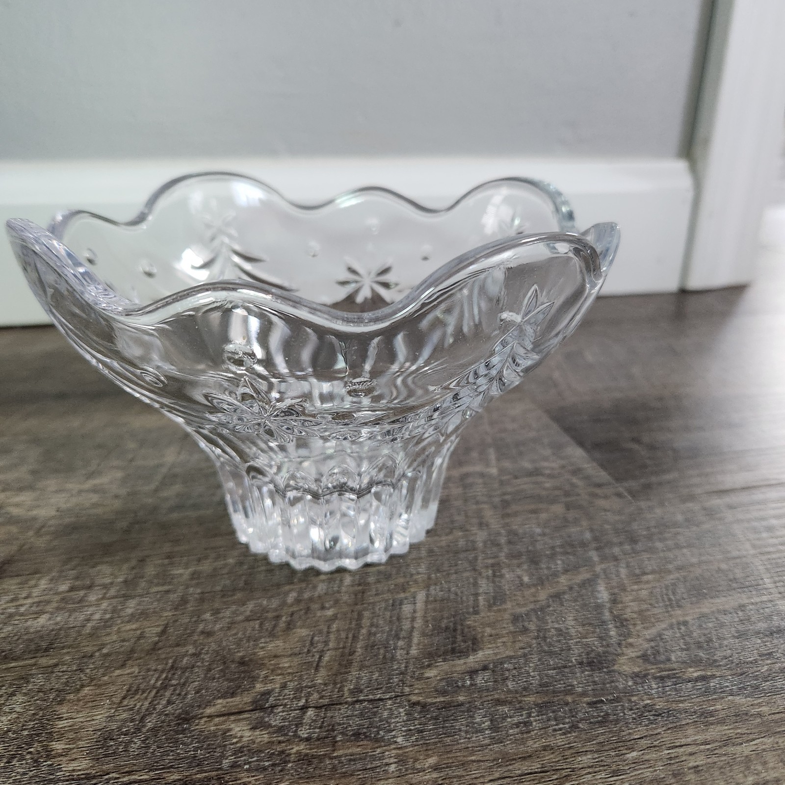 Celebrations by Mikasa Footed Bowl Christmas Night Collection 6" Christmas Trees