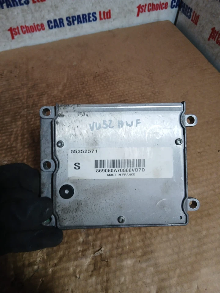SAAB 9-3 93 2002 PETROL 2L ENGINE CONTROL UNIT ECU 55352571 S - Image 3 of 4