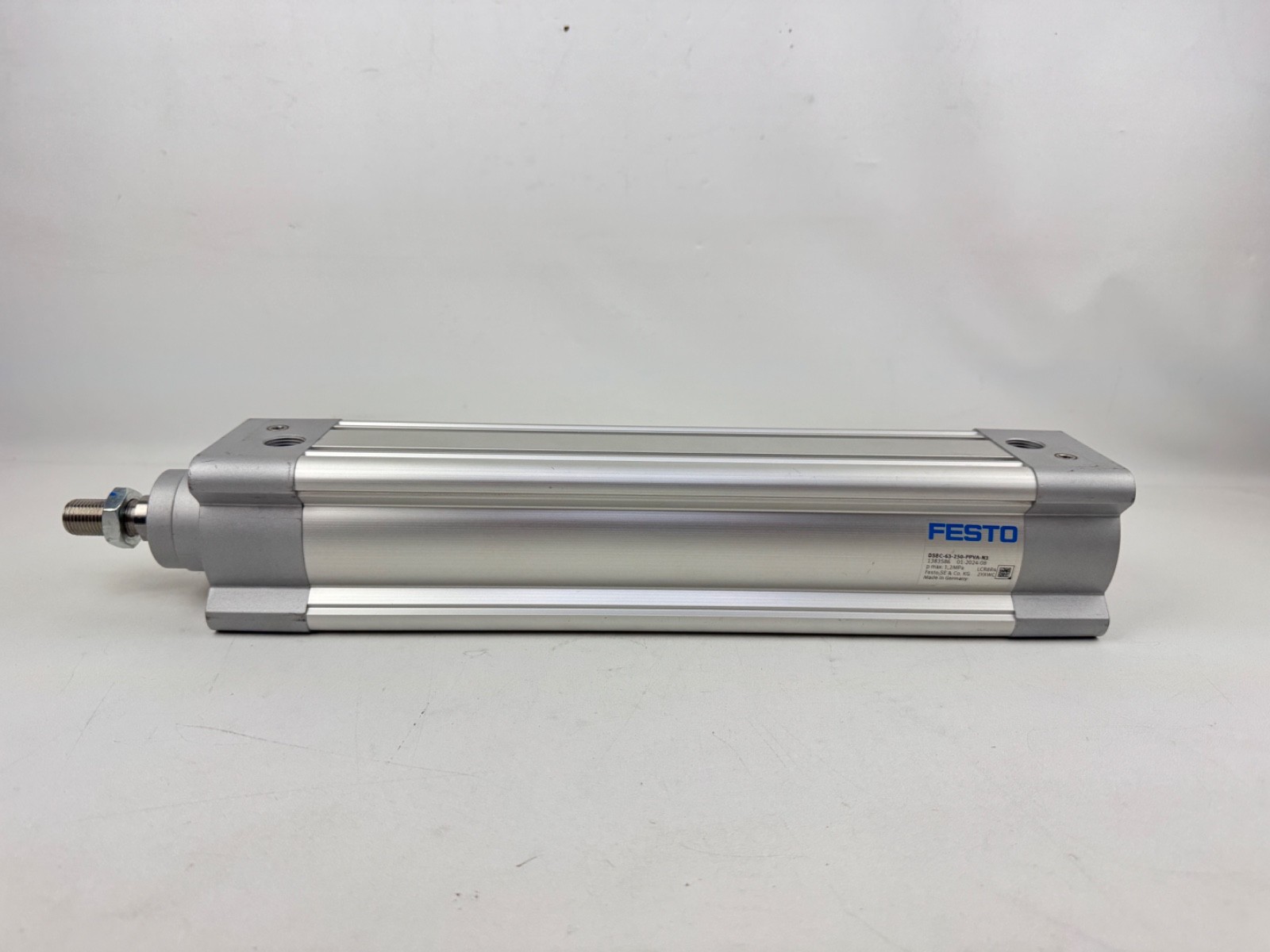 Festo DSBC-63-250-PPVA-N3 1383586