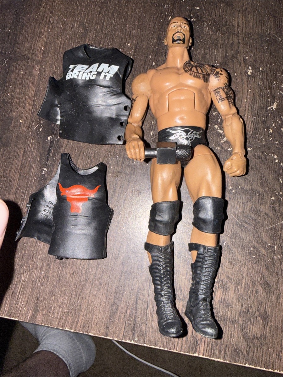 WWE MATTEL THE ROCK ELITE 16 ACTION FIGURE W/ SHIRTS & MIC WWF | eBay