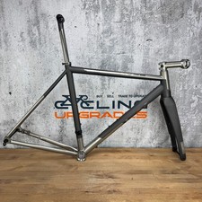 Come nuovo! 2023 n. Telaio freno a disco 22 Aurora 54 cm titanio 700c 2935g