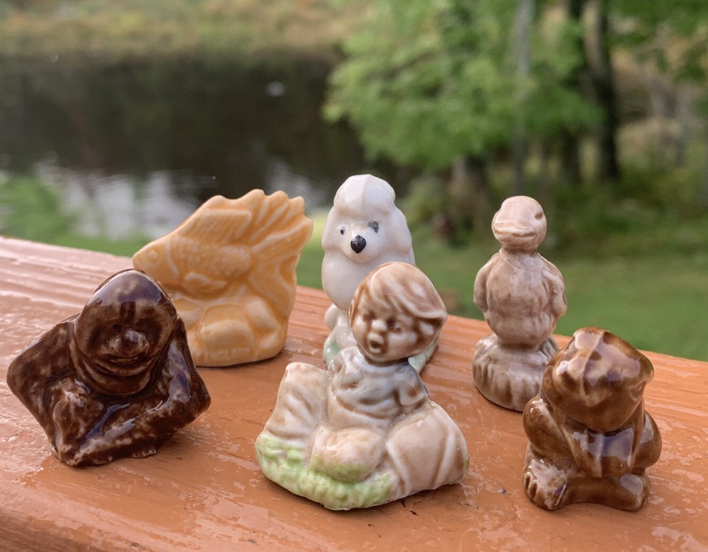 Wade England Red Rose Tea (6) Figurines Pet Shop, Nursery Rhymes, Bunny Poodle
