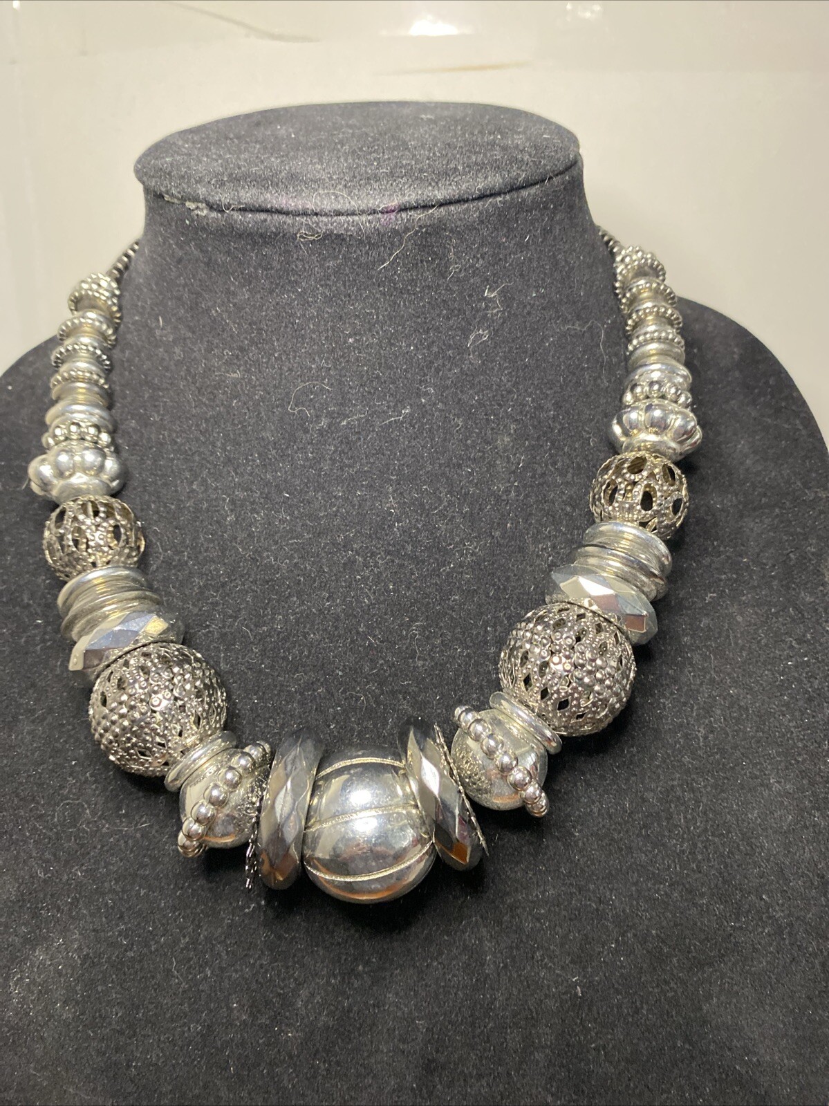 Bold Elements Chunky Silver & Black Necklace - image 12