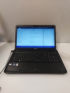 Toshiba Satellite C670D-126 AMD E300 /DEFEKT, ERSATZTEILE #T751