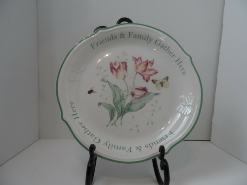 LENOX Butterfly Meadow Sentiment Dessert Platter "FRIENDS & FAMILY GATHER HERE" - Picture 2 of 5