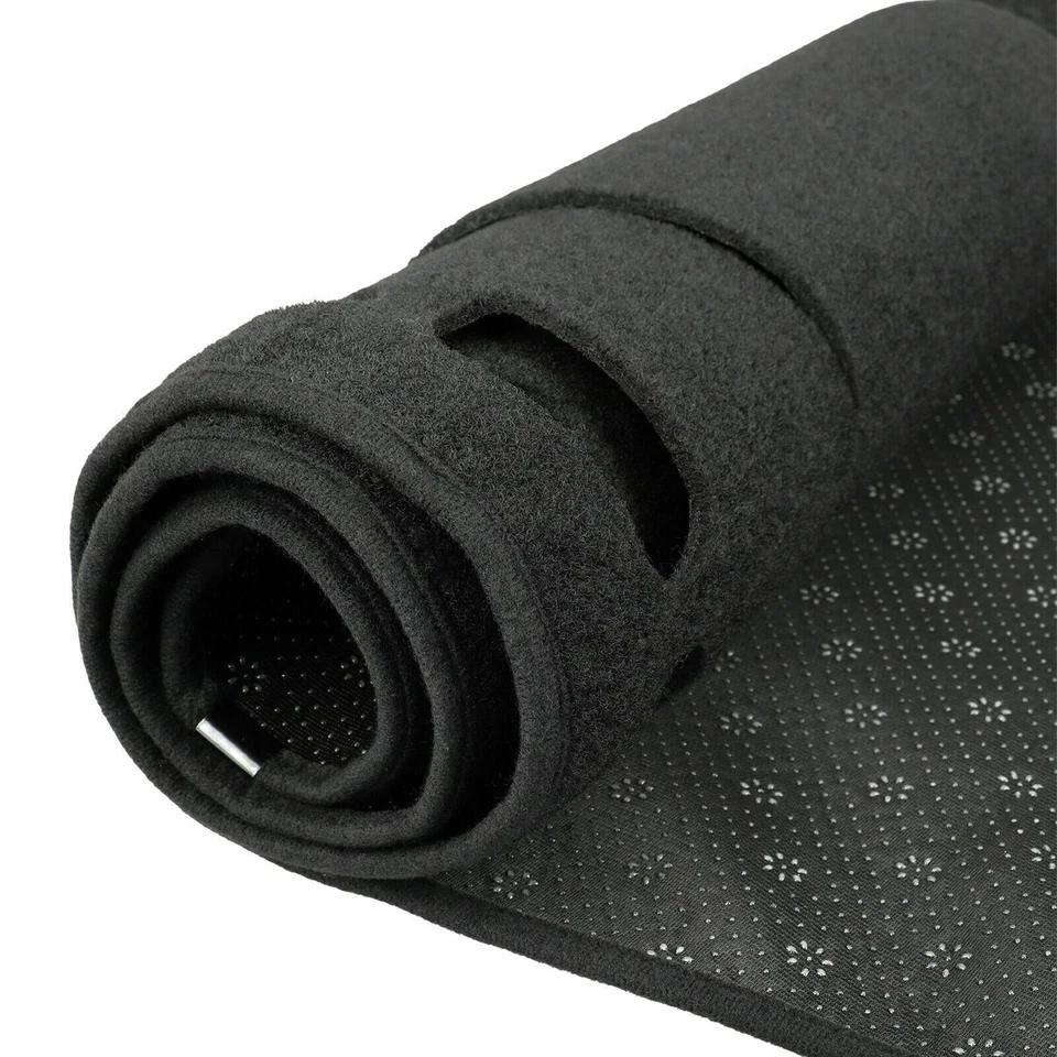 Черный коврик на приборную панель для Land Rover LR2 Freelander2 2007-2014 годов выпуска - Изображение 2 из 4