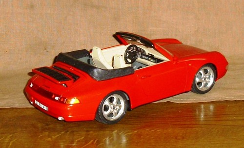 Burago-Porsche 911 Carrera-unbespielt-1:18-ohne Ok-guter Zustand - Picture 2 of 9