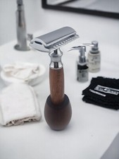 Socialic Safety Razor Rasierhobel mit Holzgriff Holzhalter & 5 extra Klingen