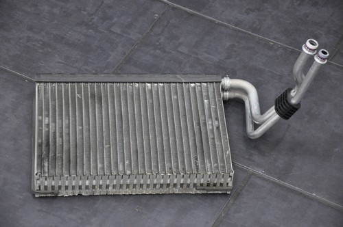 Verdampfer BMW E81 E87 E90 E91 E92 Heizung Klimaanlage Heizkörper Valeo 6934781