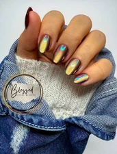 Red Aspen Press On Nails ❤ Cosmic Besties, Claudia (Short Almond) Cat eye holo