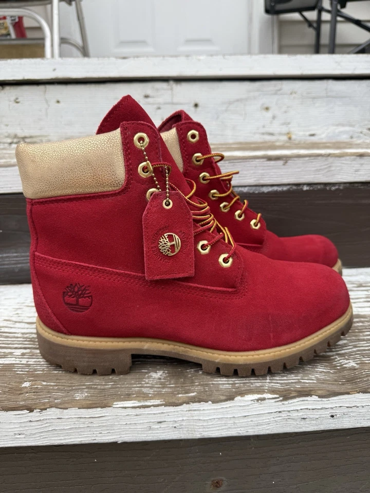LIMITED RELEASE Christmas Timberland 6" Naughty or Nice SZ 9 A1183 Red Gold - Image 2 of 4