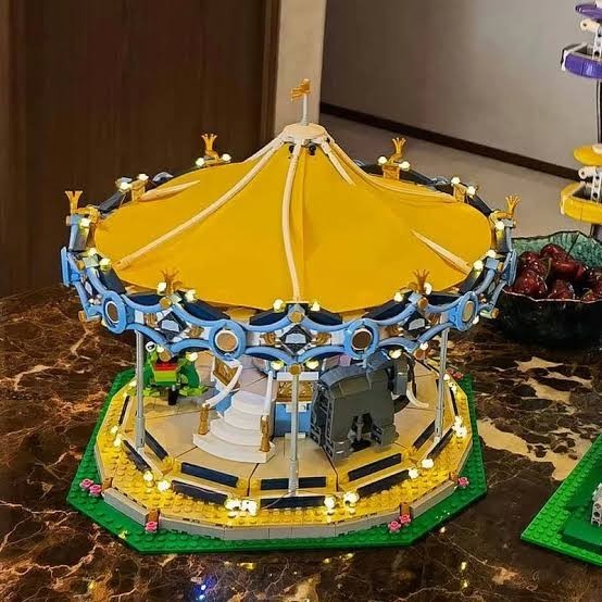 Carousel #10257 Building Blocks Set Compatible with LEGO 2705 PCS