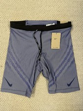  90 Nike AeroSwift Men's Large Dri-FIT ADV Running 1/2-Length Tights FN3369-013