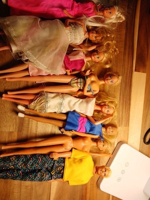 Lot Of 7Vintage Mattel Barbie Dolls And 1 Ken No China. 1971 Malibu Japan. 