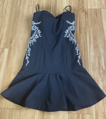 White House Black Market Dress Womens Size 6 Black White Floral Strapless | eBay White House Black Market Dress Womens Size 6 Black White Floral Strapless | eBay