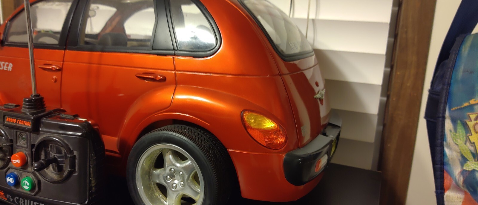 New Bright Red Chrysler PT Cruiser 1/6 Scale Remote Control RC Car
