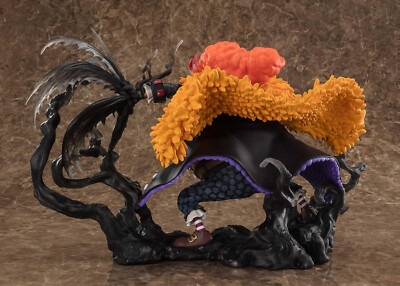 BANDAI Figuarts ZERO ONE PIECE EXTRA BATTLE MARSHALL.D.TEACH BLACK