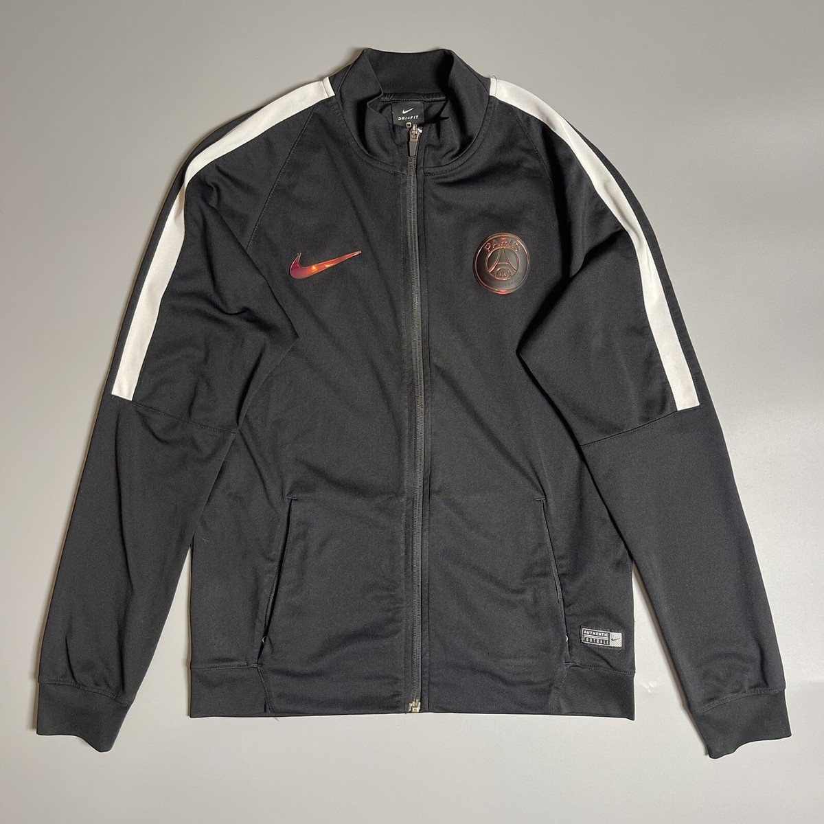 PSG NIKE 2016/2017 UCL FOOTBALL TRAINING TRACK TOP SIZE “M” 809762