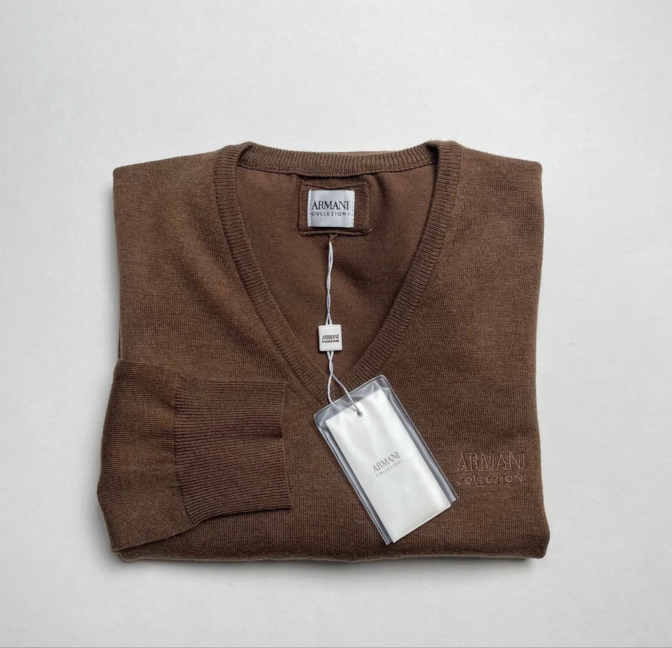 Suéter Armani Collezioni Logo Lana Marrón Beige Cuello en V Pullover Talla M Jersey Foto 2 de 4