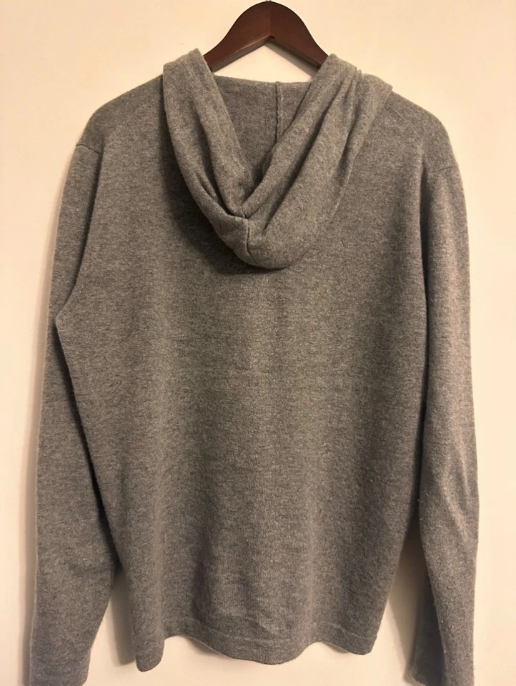 Sudadera con capucha Luca Faloni (L) gris puro 100 % cachemir de dos capas usada  Foto 4 de 4