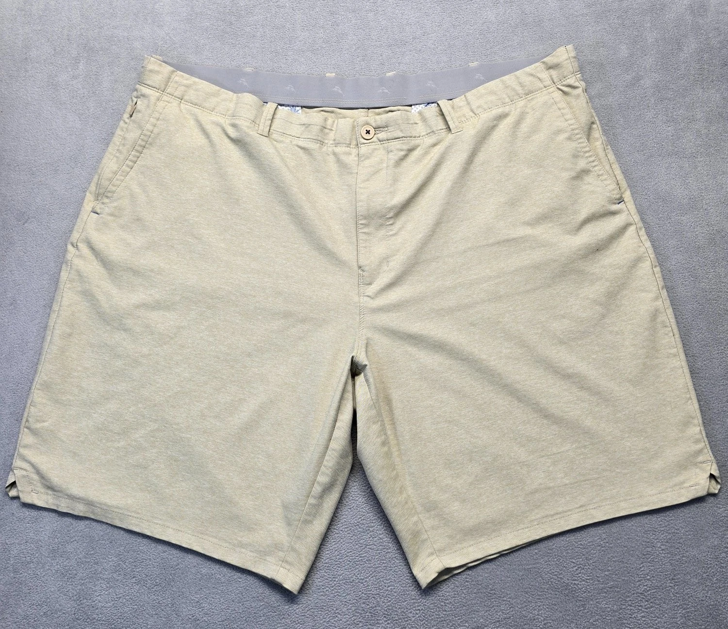 Tommy Bahama Boracay Men's Chino Shorts Fresh Tan Flat Front Stretch Twill 34