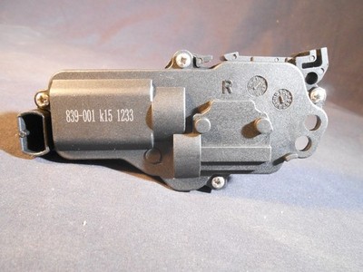 Power Door Lock Actuator Front/Rear Right for Ford,Lincoln,Mercury. 839-001