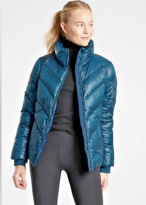 ATHLETA Women's XXS Teal Chevron Lightweight Goose Down Quilted Full Zip Coat
