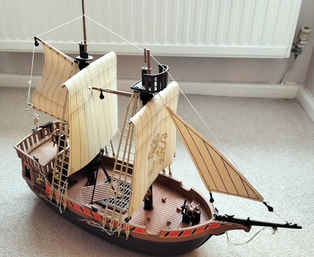 Playmobil 3750 Pirate Ship Vintage Collectible