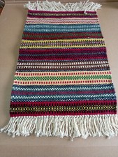 TAPPETO  DI TONARA REALIZZATO A MANO  IN LANA SARDA GREZZA