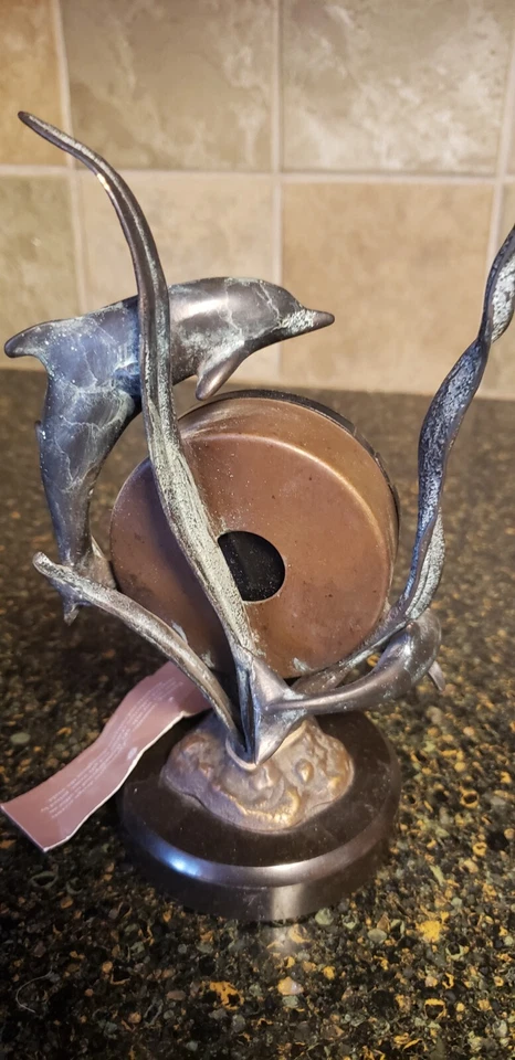 Stunning Brass Frame Marble Base Coastal Dolphin Tabletop Clock Home Decor - Image 4 of 4