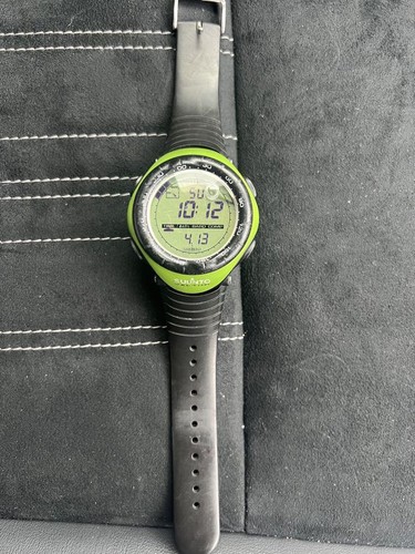 Suunto Core Quartz Day/Date Chronograph Black/Green Unisex Digital Watch