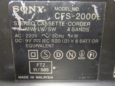 Radio SONY Model : CFS-2000L ( 1983 ) , 4 Bands ,Testé Made