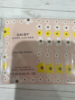 Daisy Eau so Fresh by Marc Jacobs 0.04 oz Vial EDT Perfume for Women 3 Sampl