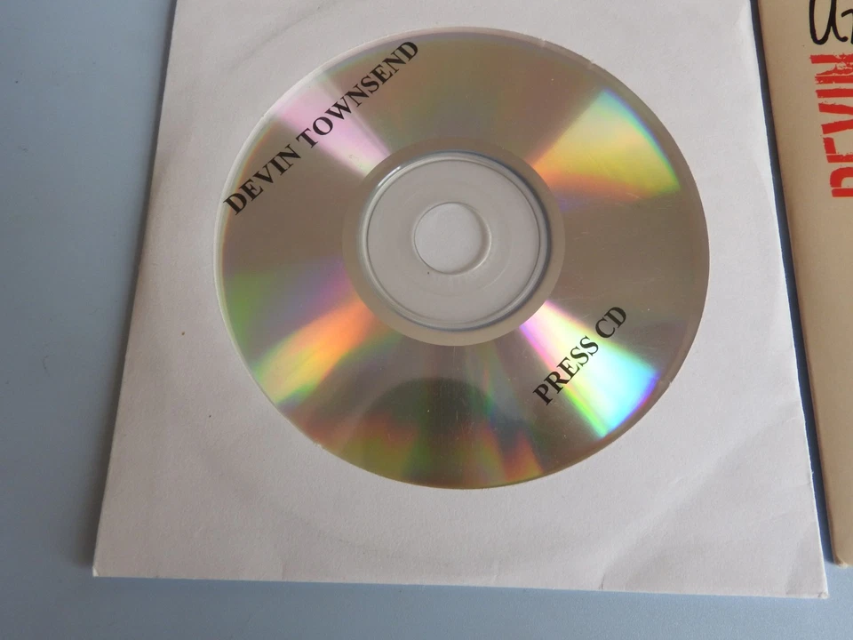 Devin Townsend  - Unplugged signed + Press CD + Terrorizer  + postcard + sticker Foto 2 de 4