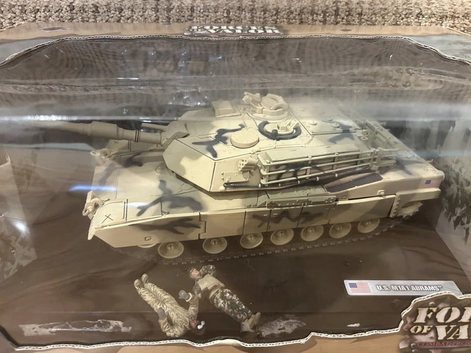 Unimax Forces of Valor 1:32 U.S. M1A1 Abrams Tank 24th Inf. Kuwait 1991 No 90305 - Image 3 of 4