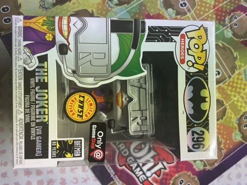 Funko Pop! Heroes: DC Comics - The Joker (Gamer) (Chase) Vinyl Figure (GameStop