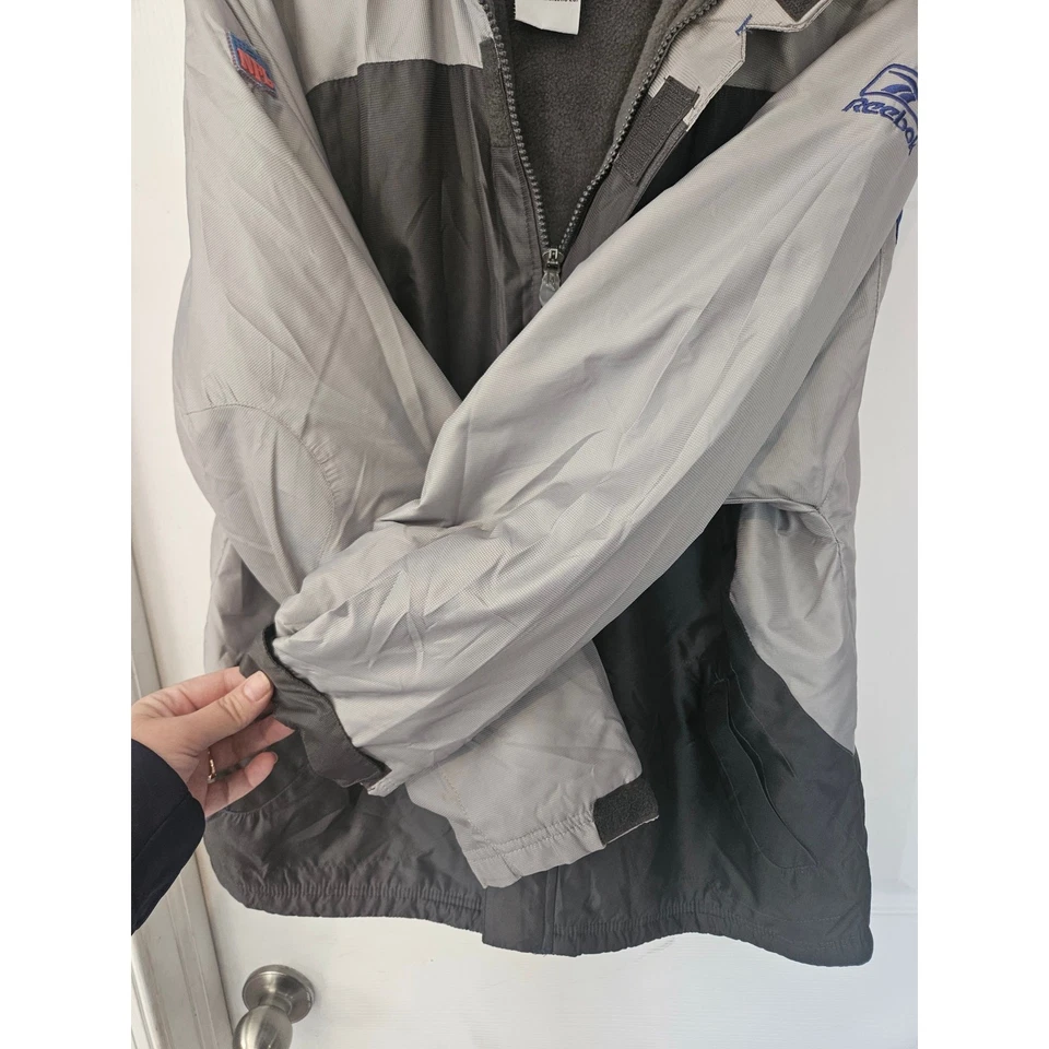 NFL reebok on field team apparel ny giants boys xl 18/20 mens medium winter coat - Image 4 of 4