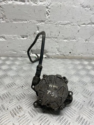 VW TRANSPORTER V T5 Furgon Vakuumpumpe 03L145100 2.00 Diesel 2011 30496856