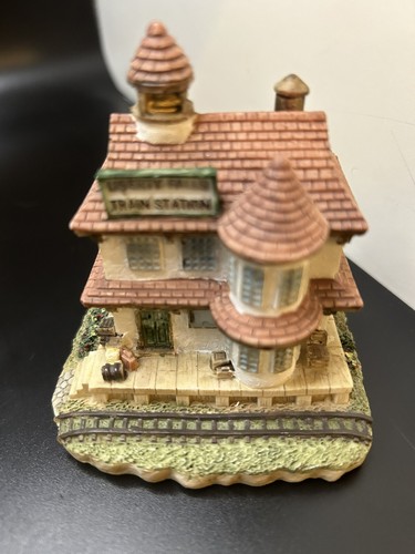 International Resourcing Services Inc. Houses Set Of Eight - Picture 6 of 9